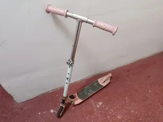 Patinete infantil rosa