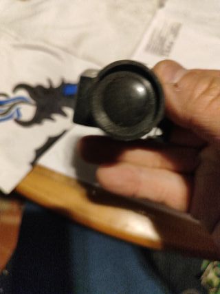 5 Accendini Dorati con Griglia Nera