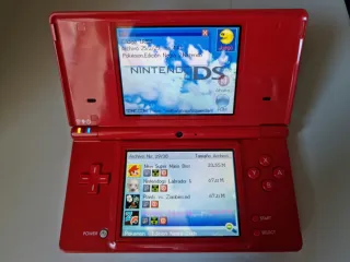 Nintendo DSi Roja + 37 Juegos