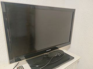 Televisión Samsung 40 pulgadas Negra