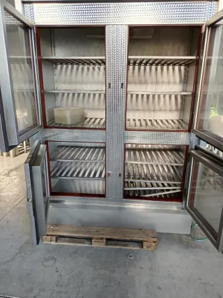 Cámara frigorífica vintage acero inoxidable