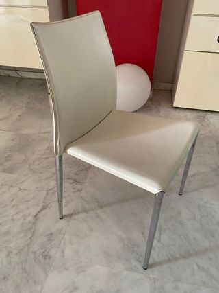 Conjunto 6 Sillas Comedor Piel y Metal.