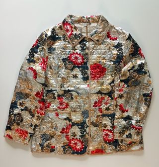 Chaqueta ligera con estampado oriental