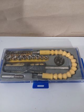 Set de destornillador con puntas y extensión