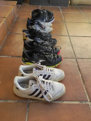 Zapatillas deportivas varias