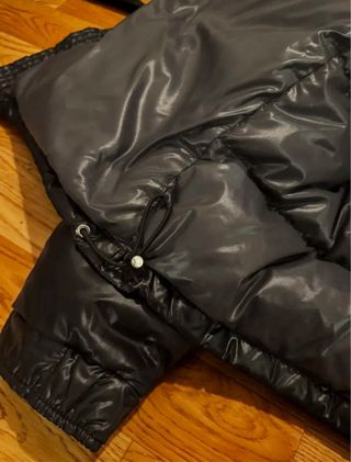 Chaqueta Moncler Negra Brillante