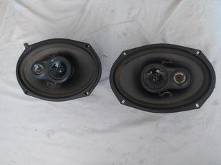 Altavoces Sony tres vías 