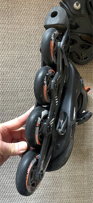Patines en línea negros talla 29-32