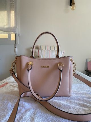 Bolso Guess rosa nuevo