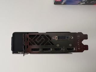 Sapphire Nitro+ RX 590 8GB GDDR5 Tarjeta Gráfica
