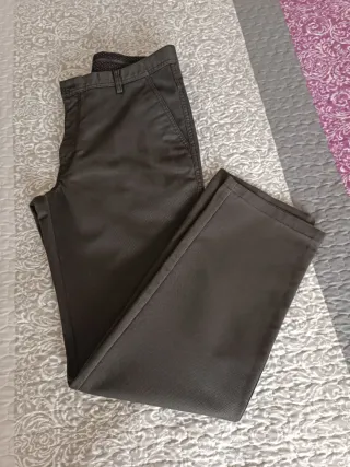 Pantalones de vestir marron para hombre 