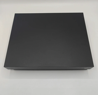 Xbox One X 1TB Nera + Controller