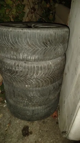 Llantas Renault originales 215/55 R17