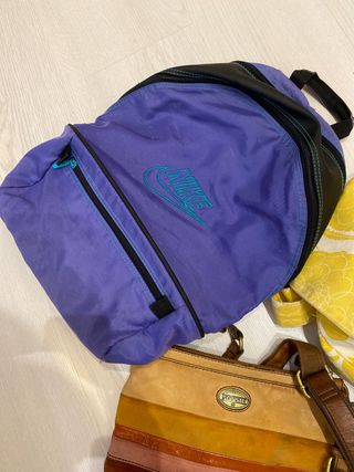 Lote Bolsos Nike, Billabong y Fossil