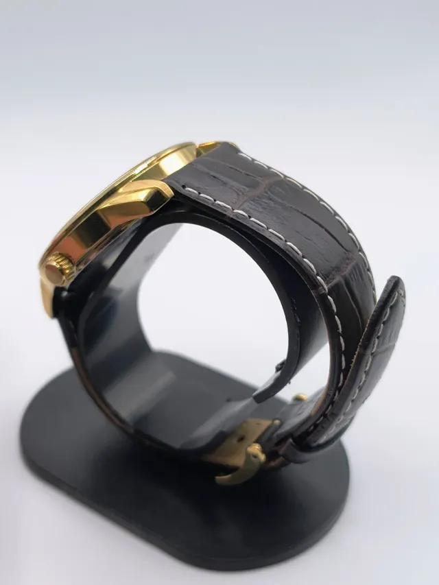 Reloj Seiko Dorado y Negro