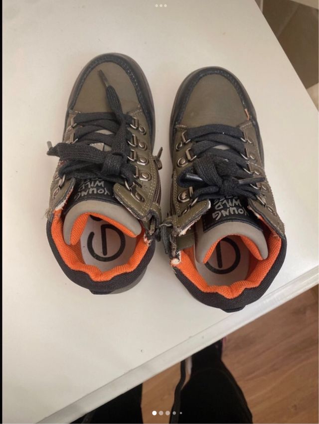 Botas niño(talla 28)