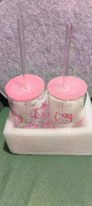 2 Vasos Hello Kitty con Pajita Rosa