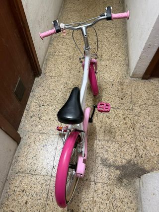 Bicicleta infantil rosa BTWIN 
NO ENVIO