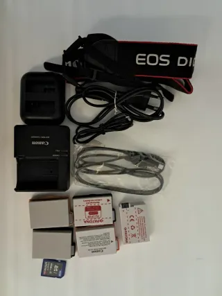 Cámara Canon EOS 700D