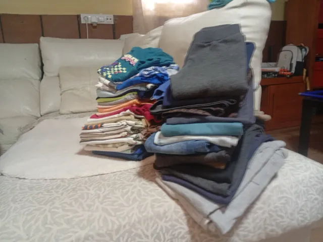 Lote Ropa Niño 6-9 Años Total de 48 prendas