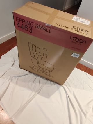 Mecedora terciopelo blanco perla