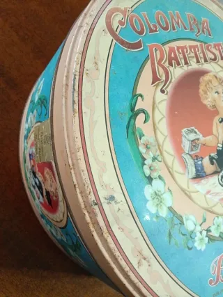 Scatola Battistero in Latta Vintage