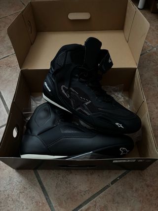 Botas Alpinestars Negras
