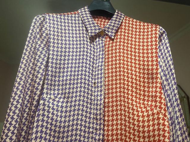 Blusa Morada y Roja Estampada