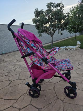 Carro de paseo bebé Tuc Tuc rosa