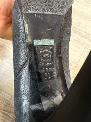 Stivaletti neri con pelo EU39