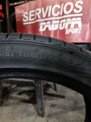 Neumáticos 225/40ZR19 93Y