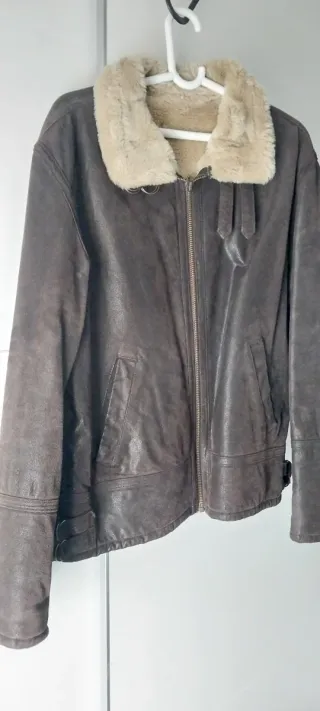 Chaqueta de cuero marrón hombre