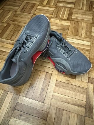 Zapatillas Nike Zoom 3 Gris