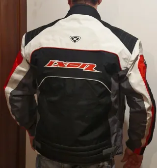 Chaqueta de moto deportiva