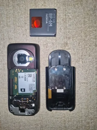 Móvil Nokia N70 Plata