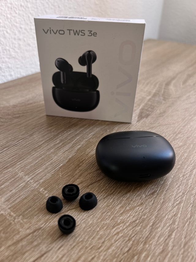 Vivo TWS 3e Auriculares Inalámbricos Negros