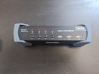 Switch KVM Digitus USB 4 Puertos DC-12201