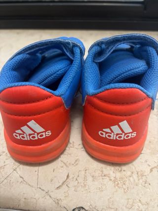 Scarpe Adidas Bambino Blu e Rosse