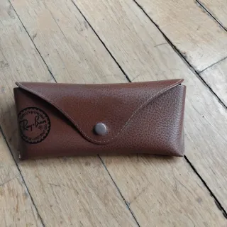 Funda Vintage Ray-Ban Marrón