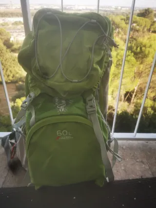 Mochila senderismo Quechua 60L