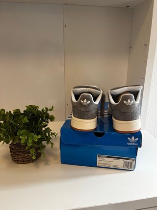 Adidas Campus Gris y Blanco