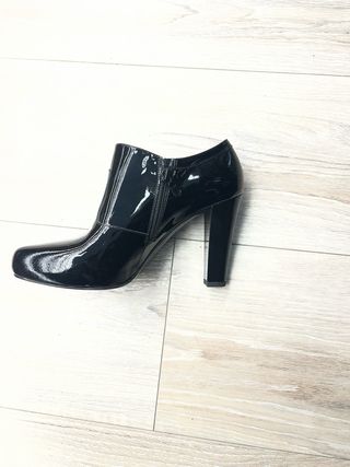 Stivaletti Nero Giardini neri donna