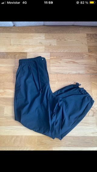 Pantalón parachute vintage negro