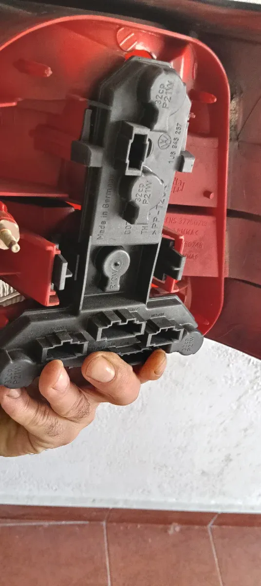 Piloto Trasero Izquierdo Golf 4