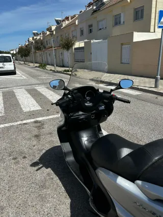 Yamaha Majesty 400 - 38.000 km noviembre 2009