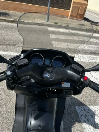 Yamaha Majesty 400 - 38.000 km noviembre 2009