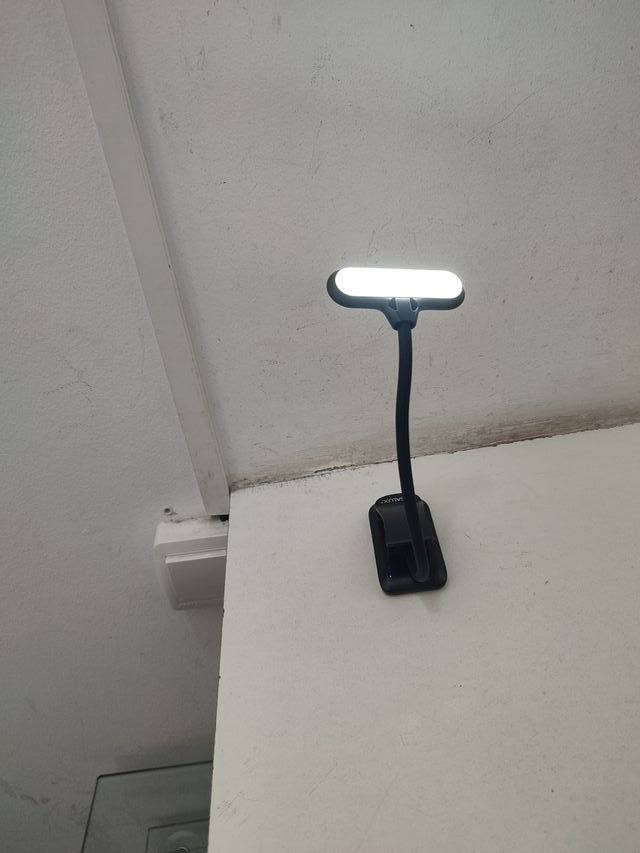 Lote 8 Lámparas LED Casalux con Lupa