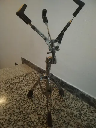 Reggirullanti / Porta targa batteria