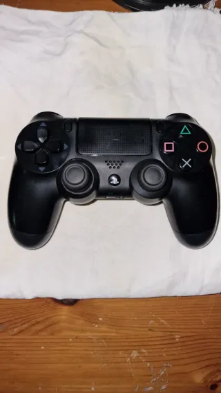 Controller PS4 DualShock 4 Nero