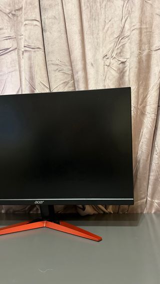 Monitor Acer 180Hz Negro y Rojo
